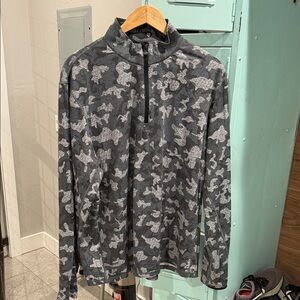 Greyson 1/4 zip pullover light weight camouflage